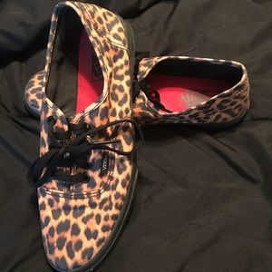 Cheetah Vans